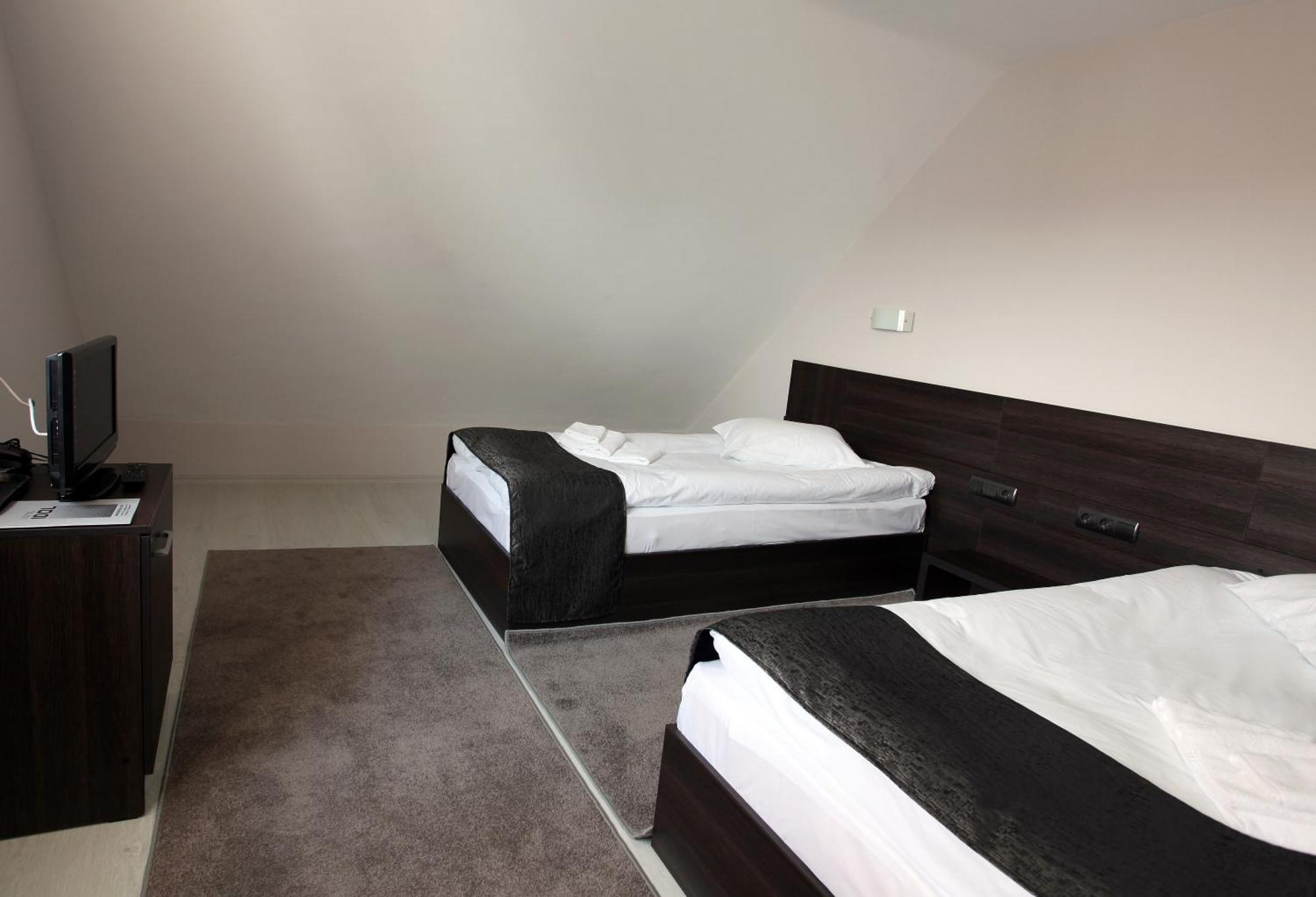 Hotel Idol Tyrgowiszte Zewnętrze zdjęcie