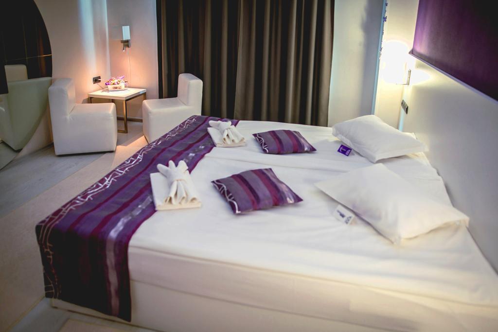 Hotel Idol Tyrgowiszte Zewnętrze zdjęcie