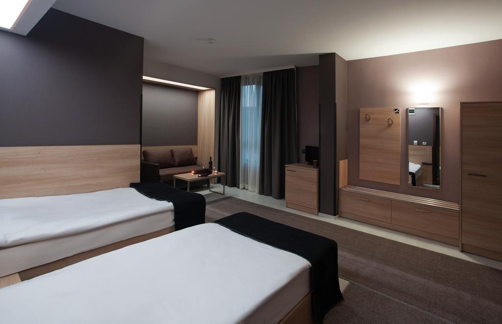 Hotel Idol Tyrgowiszte Pokój zdjęcie