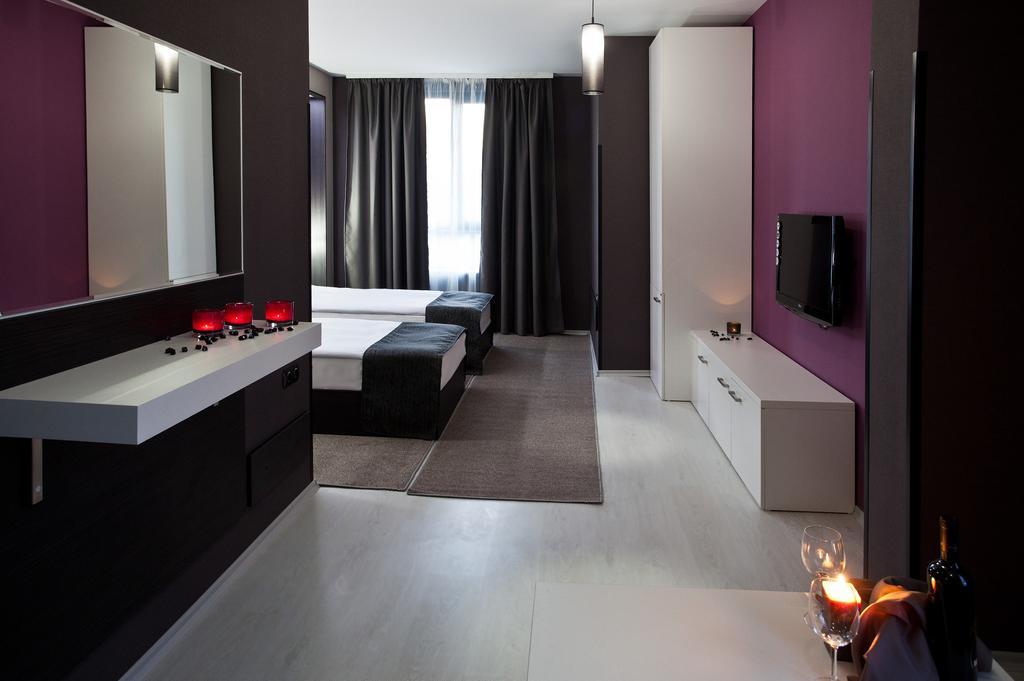 Hotel Idol Tyrgowiszte Zewnętrze zdjęcie