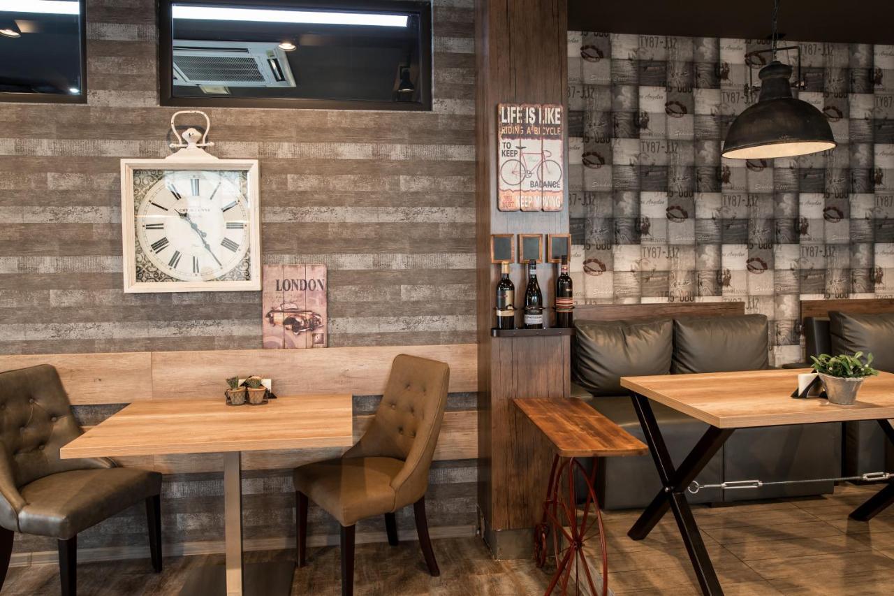 Hotel Idol Tyrgowiszte Zewnętrze zdjęcie